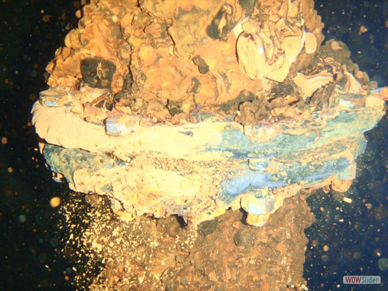 valve_flange_after_49_years(2)